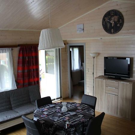 Hotel Chalet Les Brulins Resteigne Exterior foto